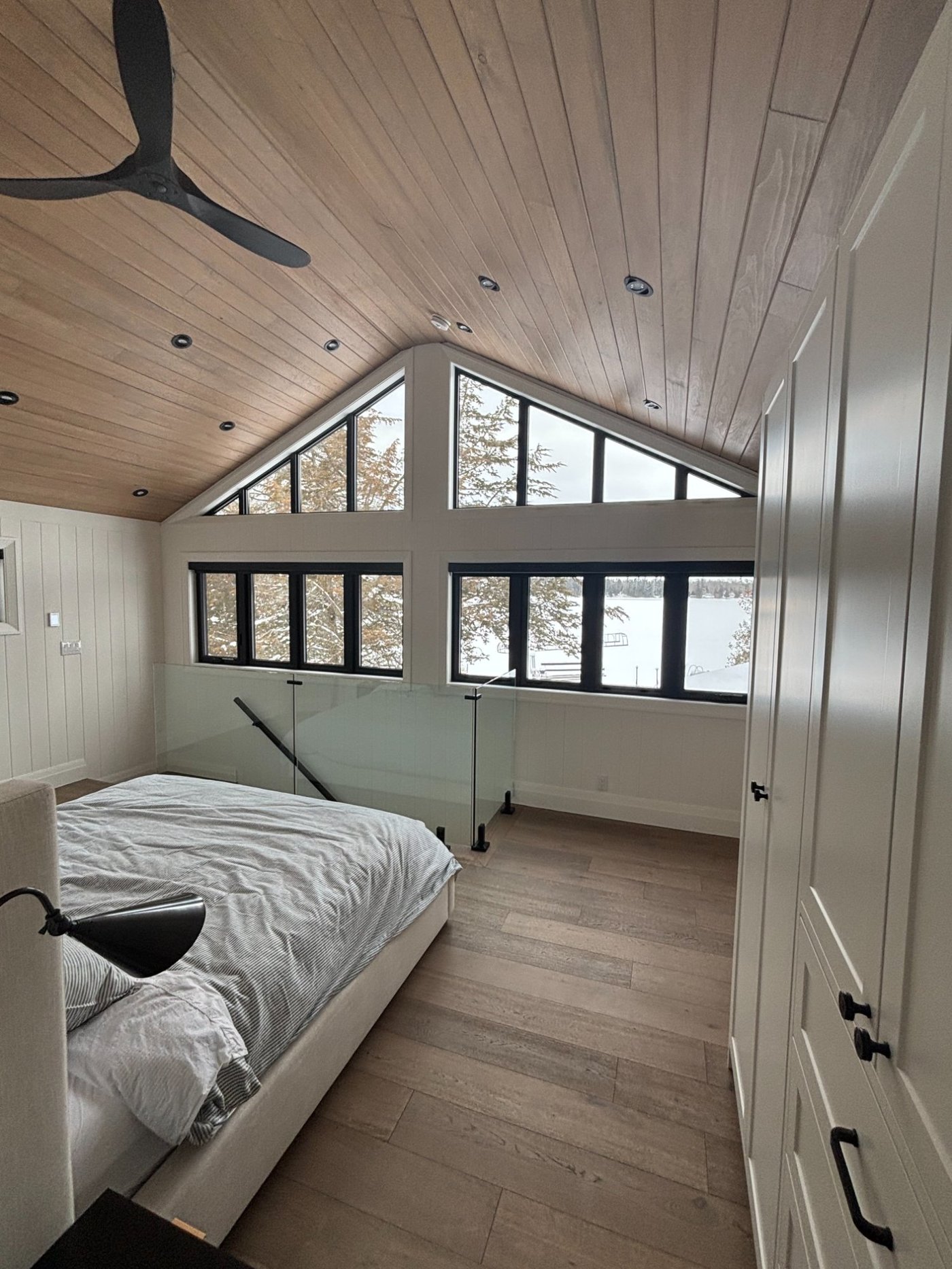 Bespoke dressing room